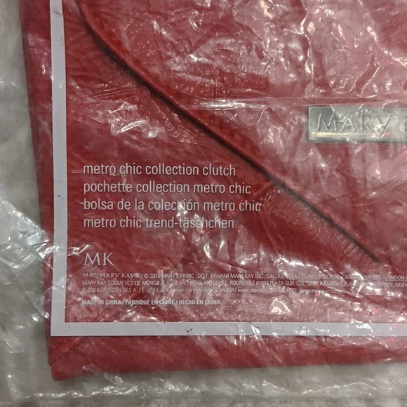 Mary Kay Red Clutch - Picture 3 of 3